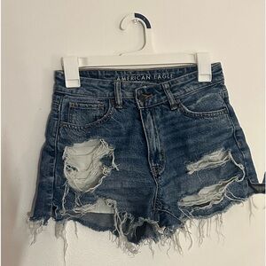 American Eagle Strigid Mom shorts